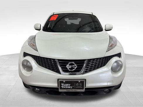 Used 2011 Nissan Juke SL image 2