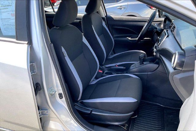 Certified 2025 Nissan Versa S w/ Trunk Package FWD image 6