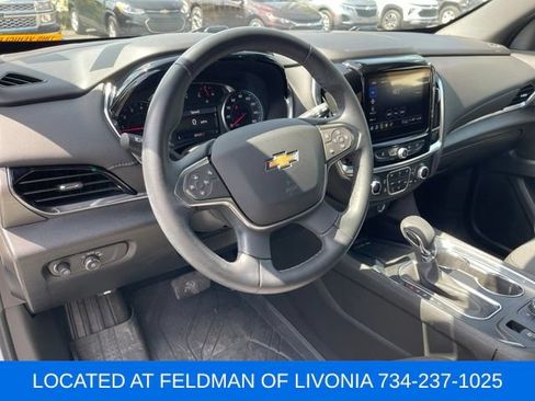 Certified 2023 Chevrolet Traverse LT FWD image 7