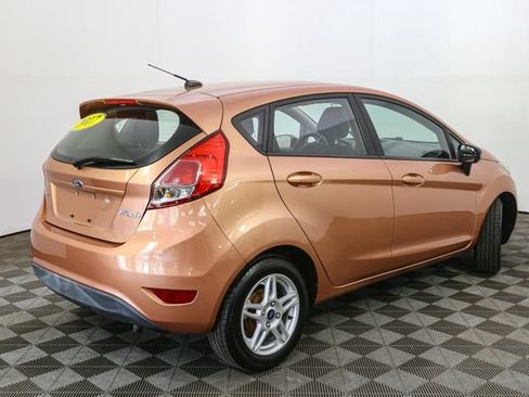 Used 2017 Ford Fiesta SE FWD image 11