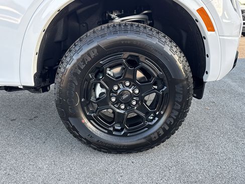 New 2025 Ford Ranger XLT w/ FX4 Off-Road Package image 12
