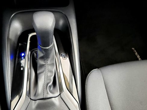 Certified 2023 Toyota Corolla LE FWD image 28