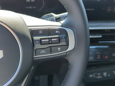 New 2026 Kia K5 EX image 35