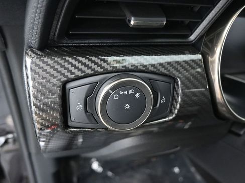Used 2022 Ford Mustang Shelby GT500 w/ Technology Package RWD image 21