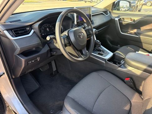Certified 2024 Toyota RAV4 XLE AWD/4WD image 7