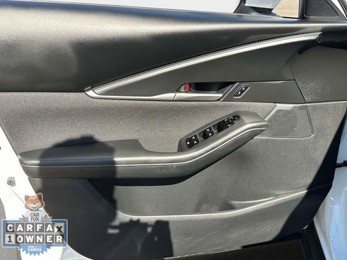 Used 2023 MAZDA CX-30 AWD 2.5 S image 17