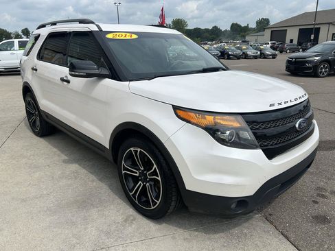 Used 2014 Ford Explorer Sport AWD/4WD image 3