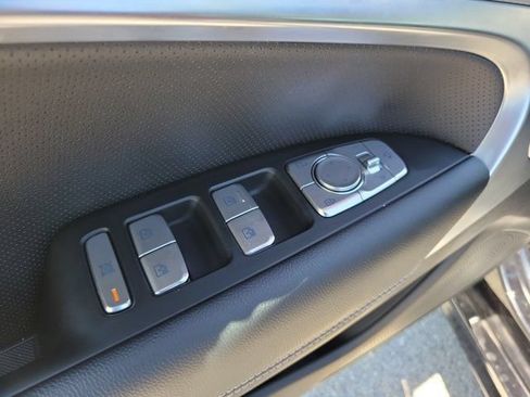Certified 2026 Genesis G70 2.5T Prestige RWD image 18