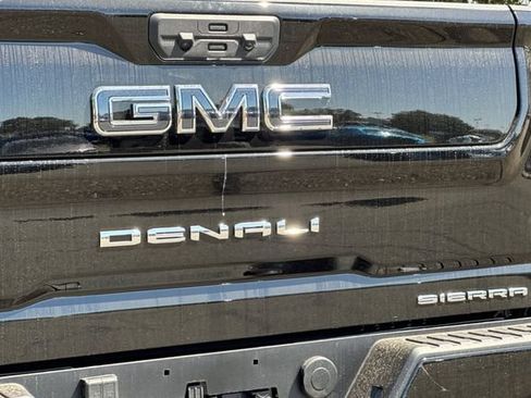 New 2026 GMC Sierra 3500 Denali Ultimate AWD/4WD image 33
