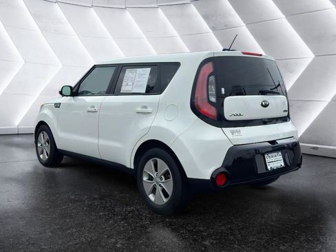 Used 2016 Kia Soul + w/ Eco Package FWD image 5