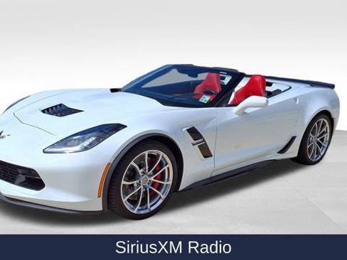 Used 2019 Chevrolet Corvette Grand Sport image 3