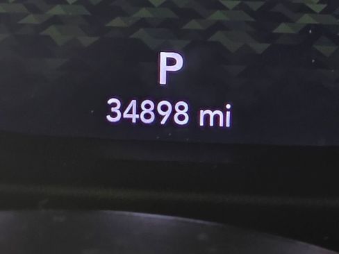 Used 2022 Jeep Gladiator Overland image 30