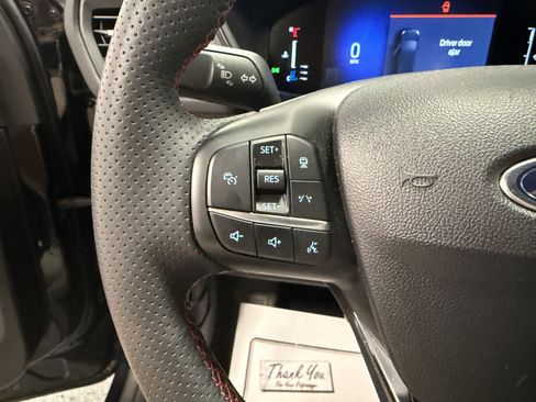 Used 2024 Ford Escape ST-Line w/ Tech Pack #1 AWD/4WD image 14