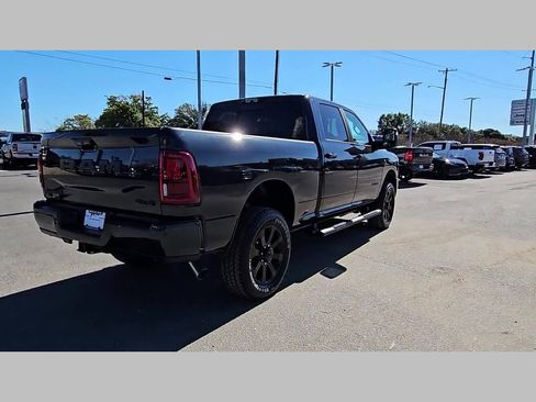New 2026 RAM 2500 Laramie w/ Night Edition AWD/4WD image 34