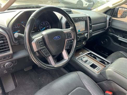 Used 2019 Ford Expedition Platinum image 9