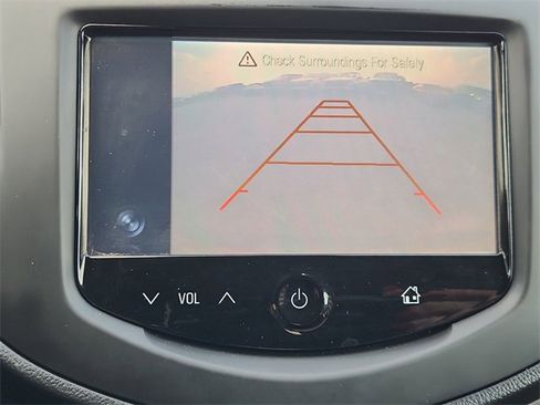 Used 2015 Chevrolet Trax LS image 14