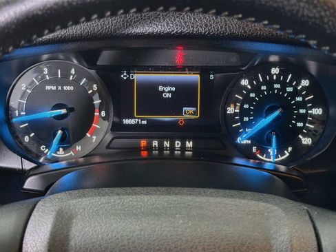 Used 2017 Ford Expedition EL XLT RWD image 15