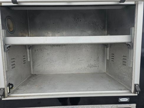 Used 2000 Ford F350 2WD Regular Cab DRW Super Duty image 31