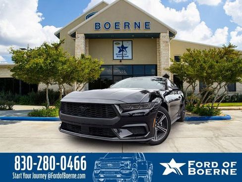 Used 2025 Ford Mustang Coupe image 1