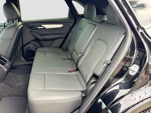 New 2025 VinFast VF 8 Plus image 24