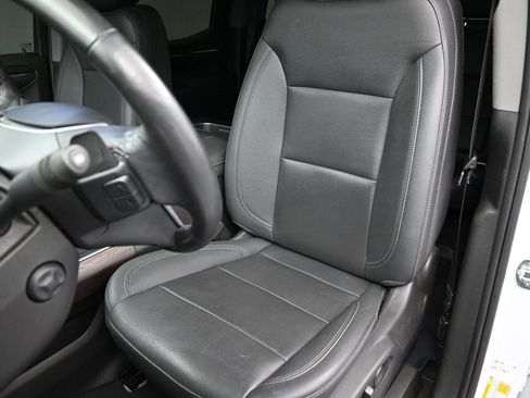 Used 2023 GMC Sierra 1500 SLT AWD/4WD image 21