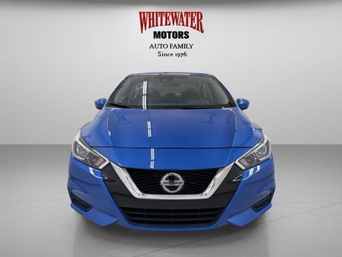 Used 2022 Nissan Versa SV w/ Trunk Package FWD image 6