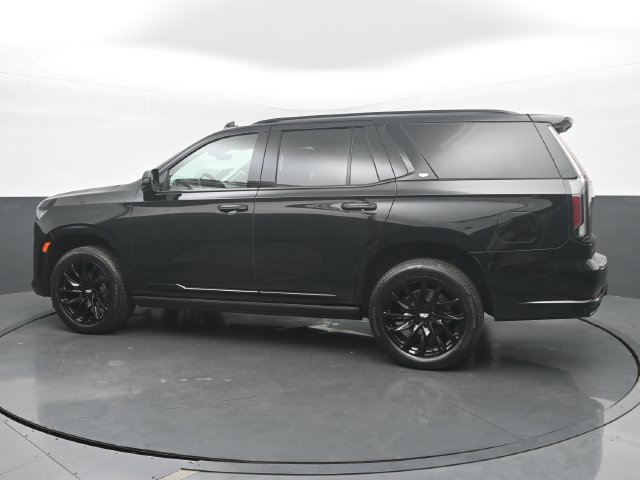 Certified 2024 Cadillac Escalade Sport Platinum w/ LPO, ONYX Package AWD/4WD image 3