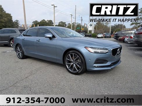 Used 2018 Volvo S90 T5 Momentum w/ Convenience Package image 1