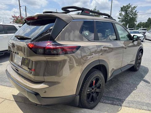 Used 2025 Nissan Rogue SV w/ Rock Creek Premium Package AWD/4WD image 41