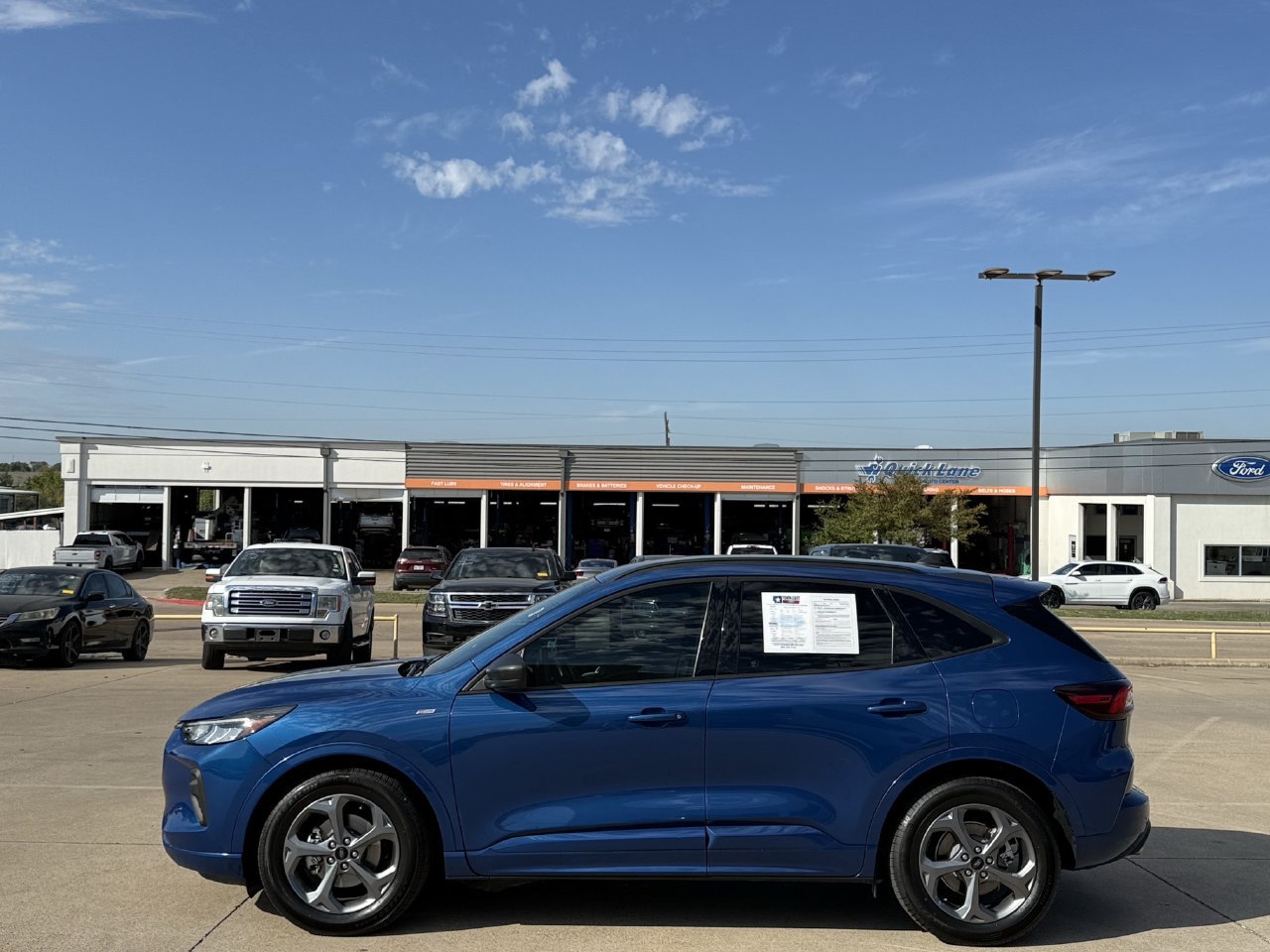 Certified 2023 Ford Escape ST-Line w/ Tech Pack #1 FWD image 3