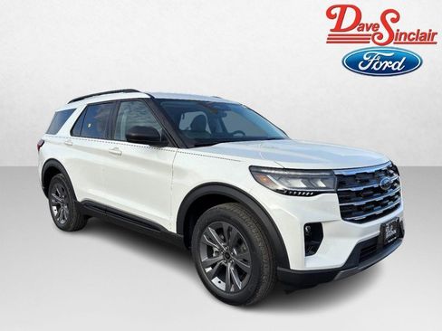 New 2026 Ford Explorer Active w/ Active Comfort Package image 4