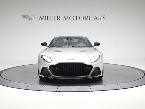 Used 2023 Aston Martin DBS Coupe image 12