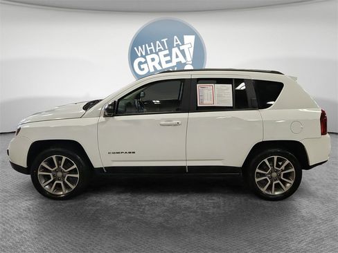 Used 2017 Jeep Compass Sport w/ Power Value Group image 7