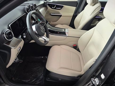 New 2027 Mercedes-Benz GLC 300 image 6