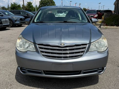 Used 2008 Chrysler Sebring Touring w/ Electronics Convenience Group FWD image 2