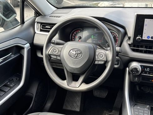 Certified 2025 Toyota RAV4 XLE w/ Convenience Package AWD/4WD image 21