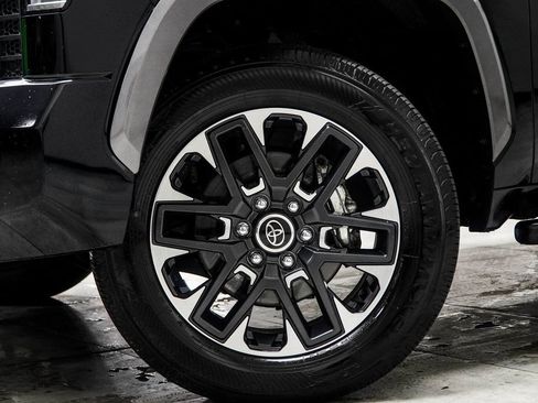 Used 2024 Toyota Tundra Limited AWD/4WD image 3