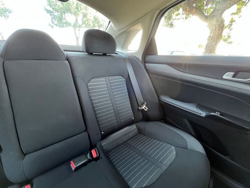 Used 2025 Kia K5 LXS image 34