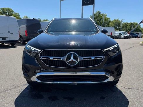 Used 2023 Mercedes-Benz GLC 300 4MATIC image 2