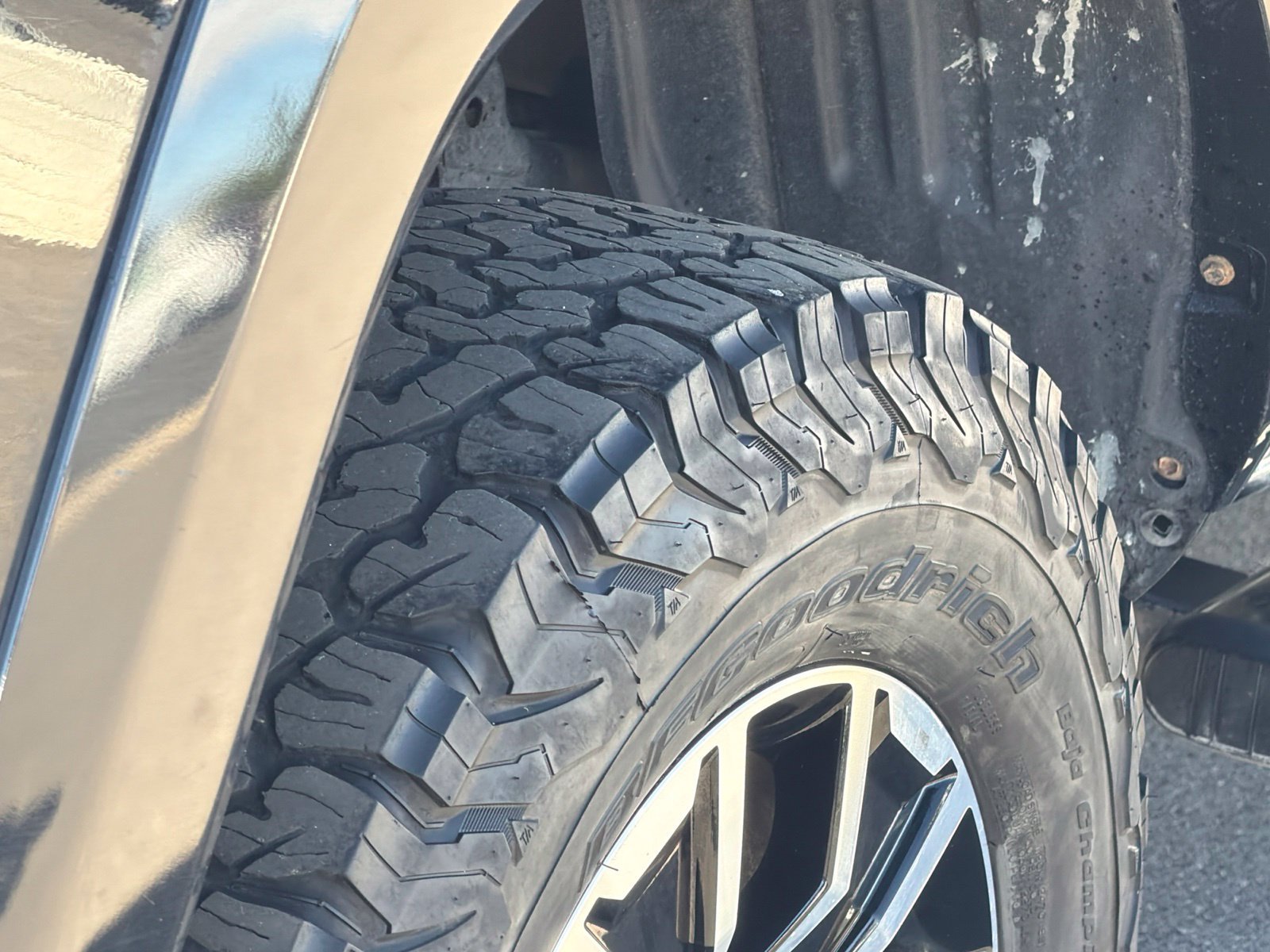 Used 2020 Toyota Tacoma TRD Sport AWD/4WD image 37