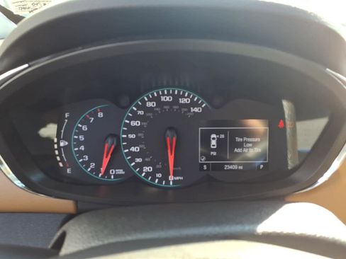 Used 2019 Chevrolet Trax LT w/ LT Convenience Package image 15