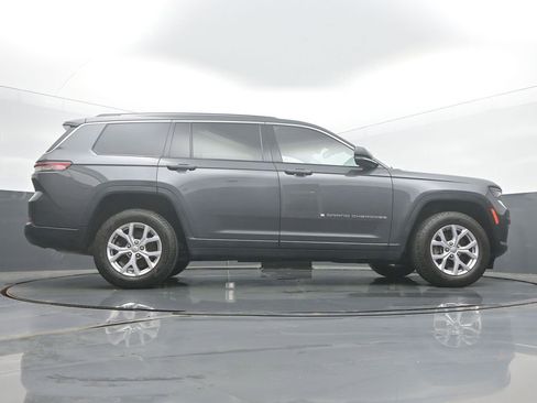 Used 2022 Jeep Grand Cherokee L Limited AWD/4WD image 52