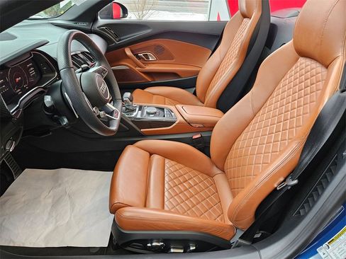 Used 2020 Audi R8 V10 performance image 8