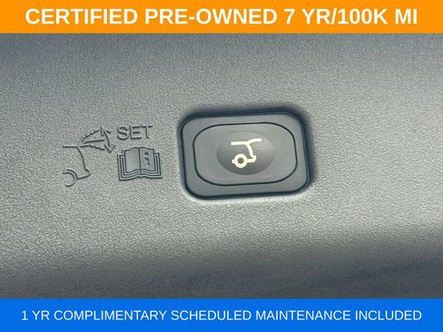 Used 2025 Lincoln Nautilus Premier w/ Equipment Group 102A AWD/4WD image 29