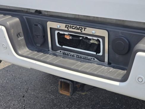 Certified 2022 GMC Canyon AT4 AWD/4WD image 11