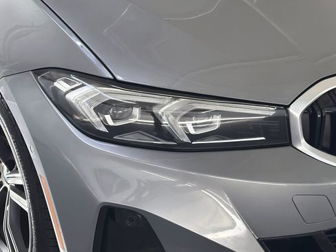 Used 2023 BMW 330i Sedan w/ Premium Package RWD image 12