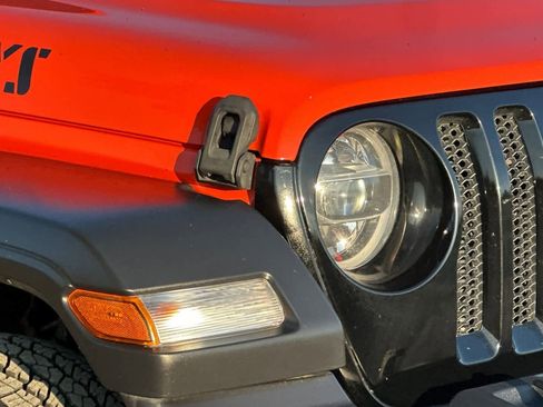 Used 2020 Jeep Wrangler Unlimited Sport image 33