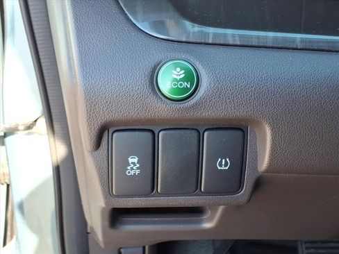 Used 2014 Honda CR-V EX-L image 16