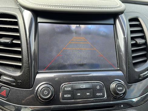 Used 2014 Chevrolet Impala LTZ FWD image 18