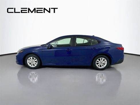 Used 2026 Toyota Camry LE FWD image 6